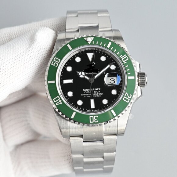 Men's Submariner Date Diver Watch | Green Ceramic Bezel & Black Dial - Picture 2 of 9